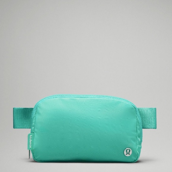 lululemon athletica Handbags - NWT Lululemon everywhere belt bag
